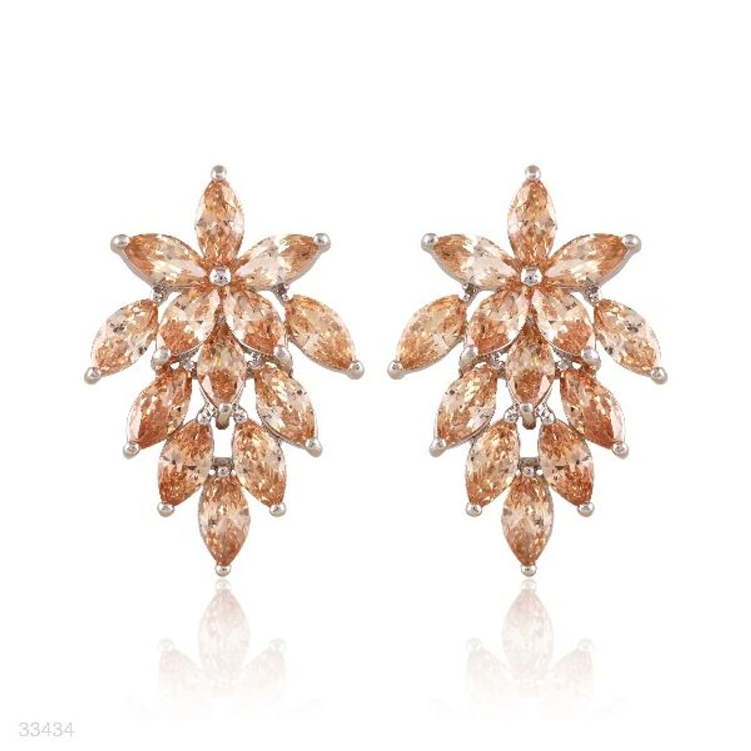 pretty clear flower bunch earrings